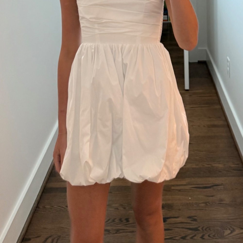 AMANDA UPRICHARD Oscar Dress - Picture 4 of 4